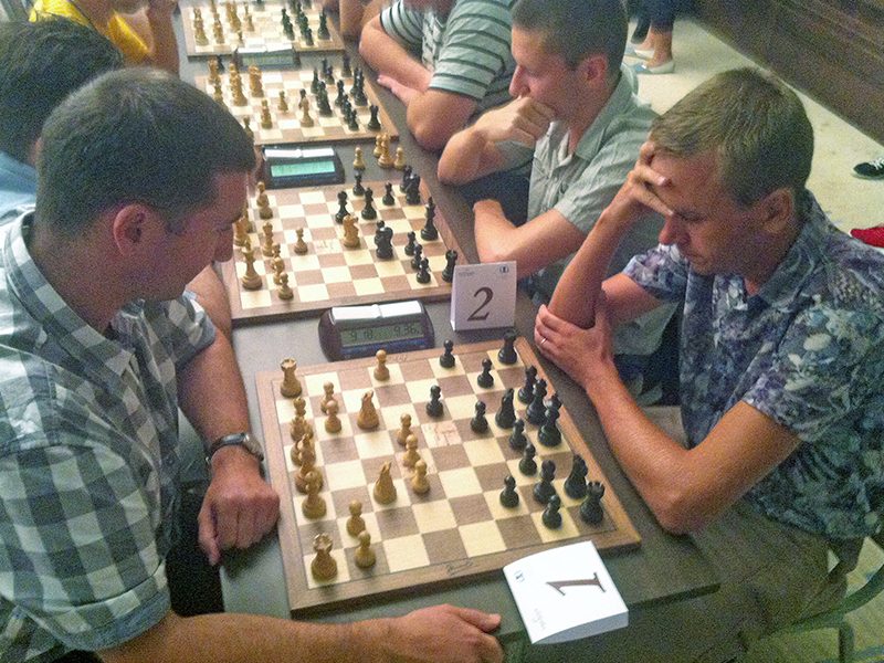 Facing GM Zubarev at the Kharkiv City Chess Day, August 2016
